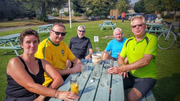 Sandra, Keith, Vernon, John and Andrew at the Fox & Duck