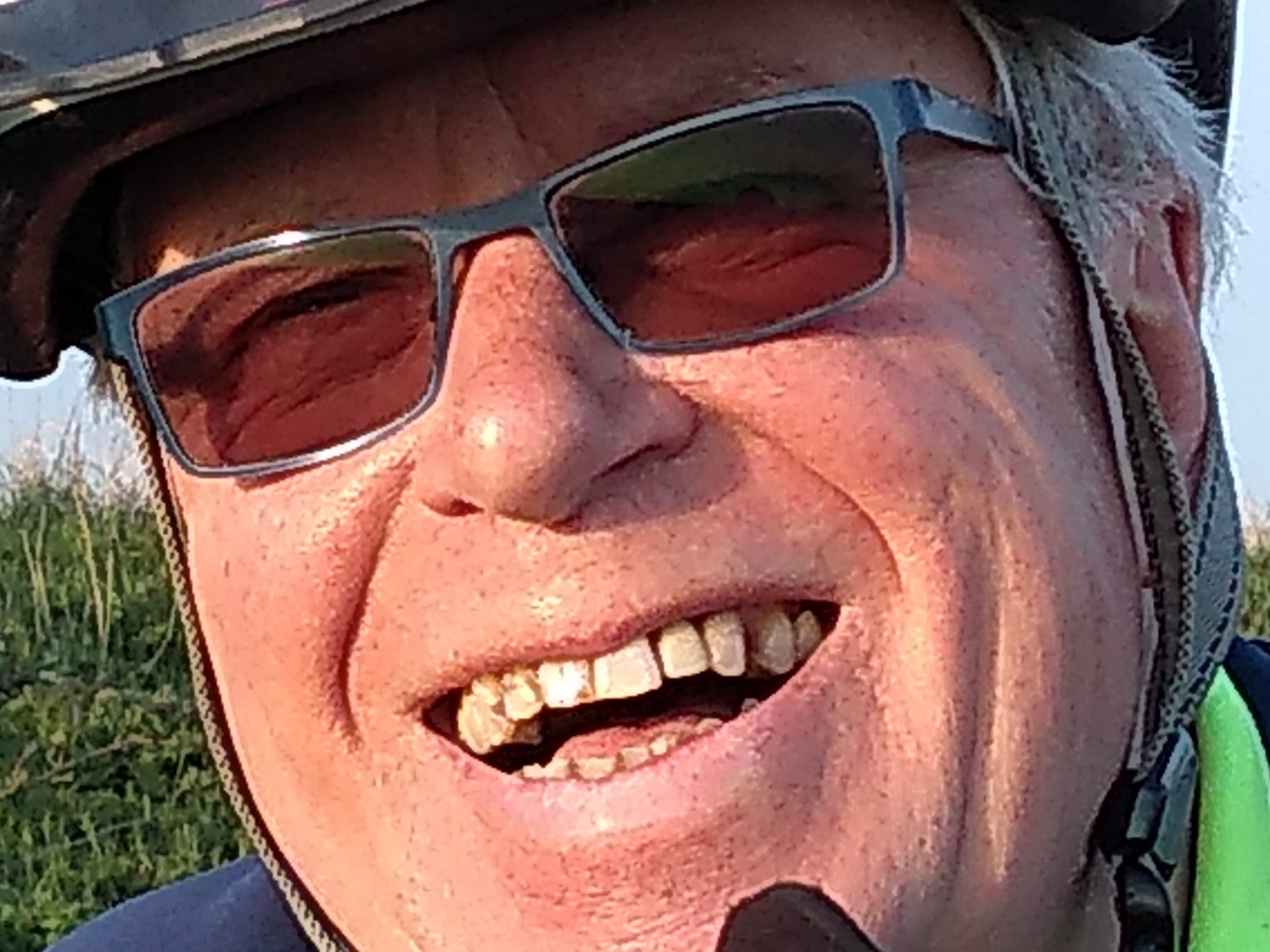 img_20190401_182133821_burst000_cover